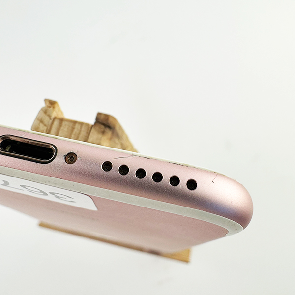 Apple iPhone 7 32GB Rose Gold Б/У №3677 (Стан 8/10)