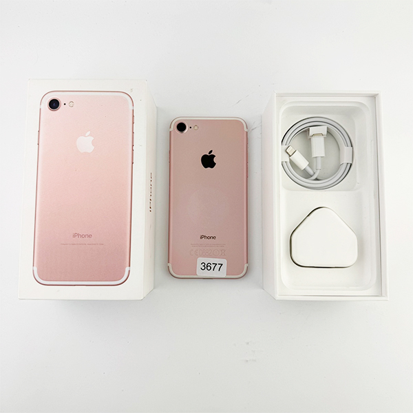 Apple iPhone 7 32GB Rose Gold Б/У №3677 (Стан 8/10)