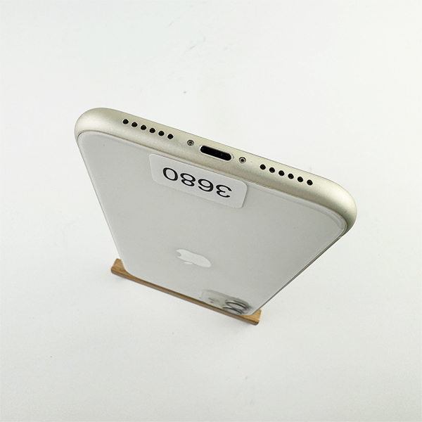 Apple iPhone 11 128GB White Б/У №3680 (Стан 8/10)