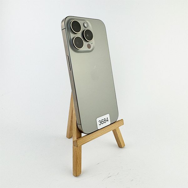 Apple iPhone 15 Pro 256GB Natural Titanium Б/У №3684 (Стан 9/10)