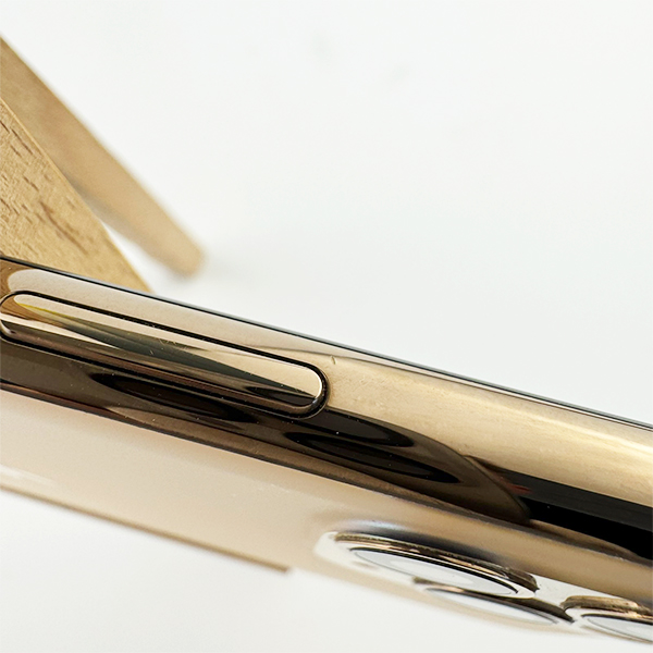 Apple iPhone 11 Pro 64Gb Gold Б/У №3135 (Стан 8/10)