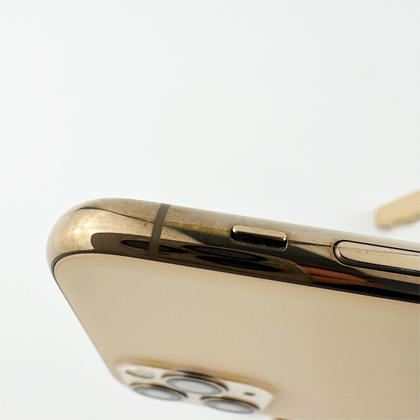 Apple iPhone 11 Pro 64Gb Gold Б/У №3135 (Стан 8/10)